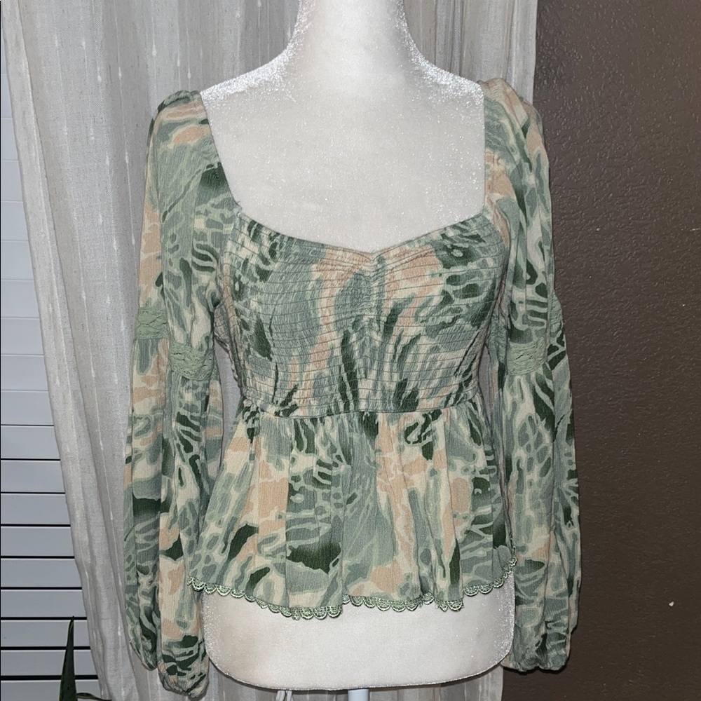 Long Sleeve top